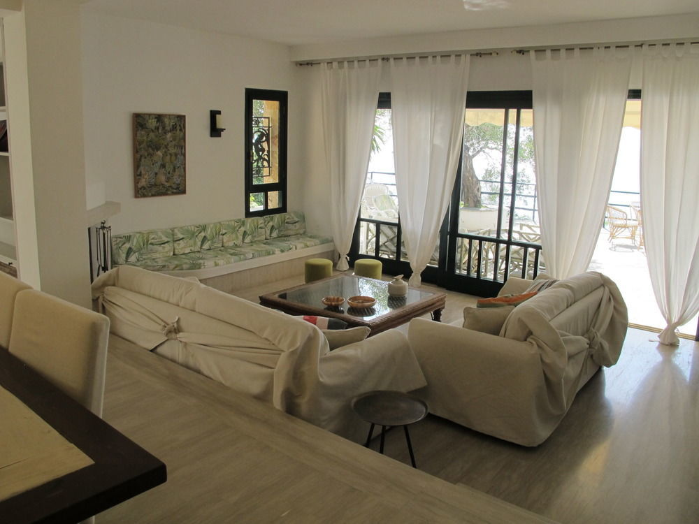 Villa Marlina Комено Екстериор снимка